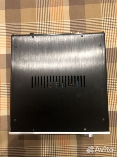 Пред. усилитель с активным тембр блоком