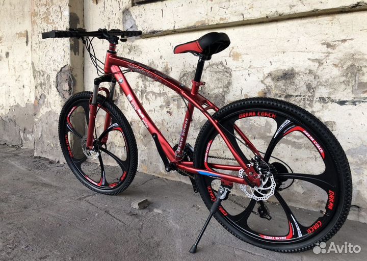 Велосипед на литых дисках