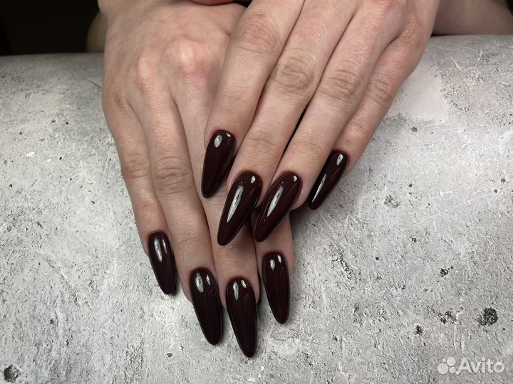 Маникюр, модель на наращивание