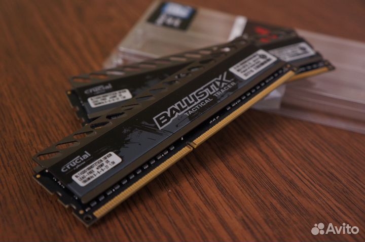 Crucial Ballistix Tactical Tracer 1866 Mhz (2x4gb)