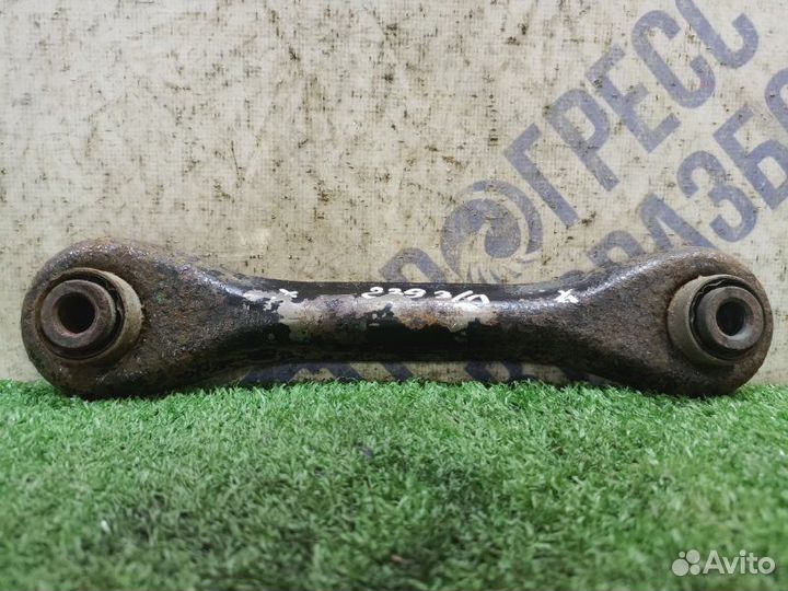 Рычаг подвески задний левый Volvo S40 седан 1.6