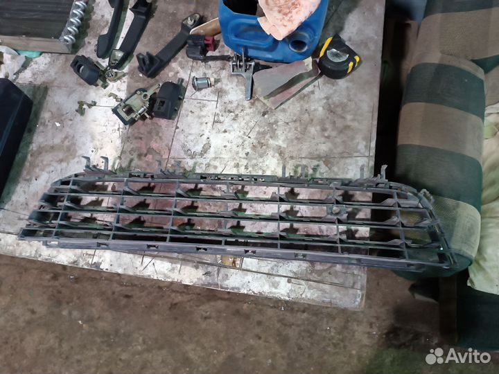 Решетка радиатора нижняя опель астра h