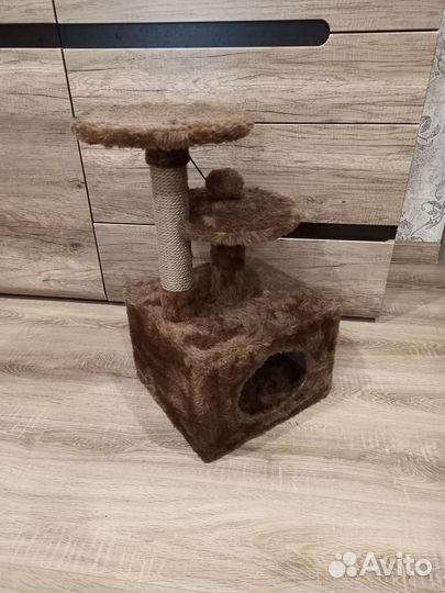 Домик для кошки с когтеточкой