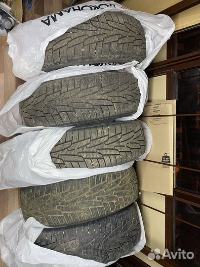 Kumho I'Zen KW31 245/70 R16