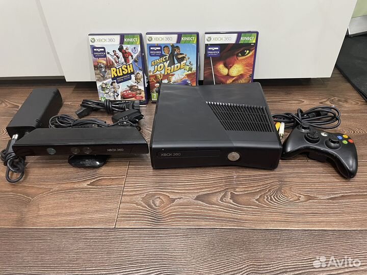 Xbox 360 S + Keenect