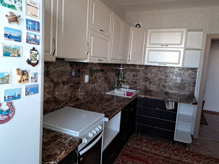 2-к. квартира, 61 м², 10/10 эт.
