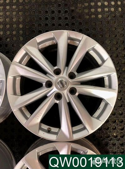 Диски R17 Nissan Б/у оригинал