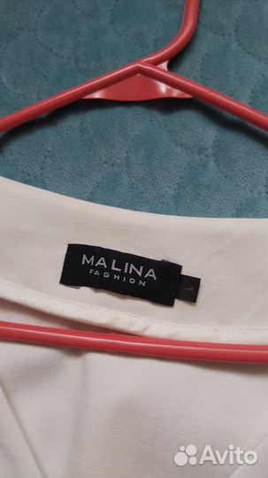 Кофта с перьями белая