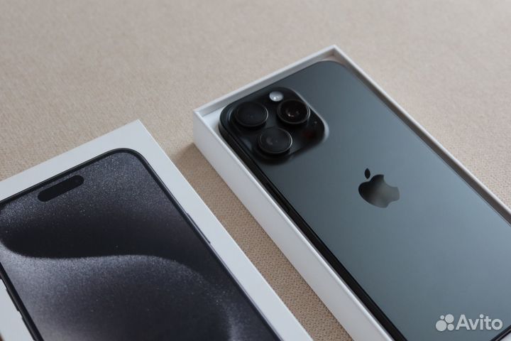 iPhone 15 Pro Max, 256 ГБ