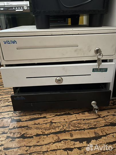 Денежный ящик для кассы