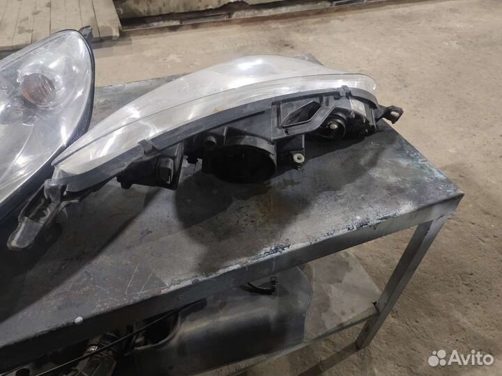 Фара левая peugeot 407
