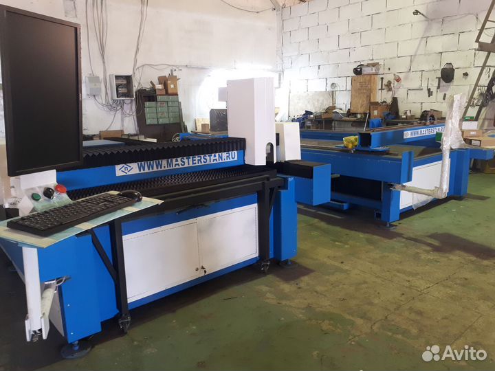 Станок для лазерной резки металла