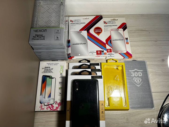 Чехлы и стёкла