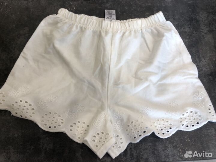 Шорты для девочек фирма next р-р 116