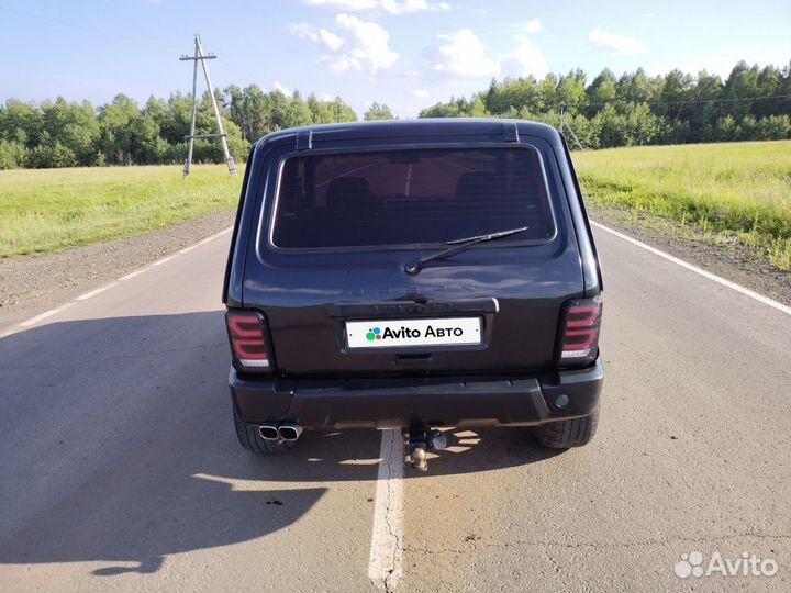 LADA 4x4 (Нива) 1.7 МТ, 2009, 150 000 км