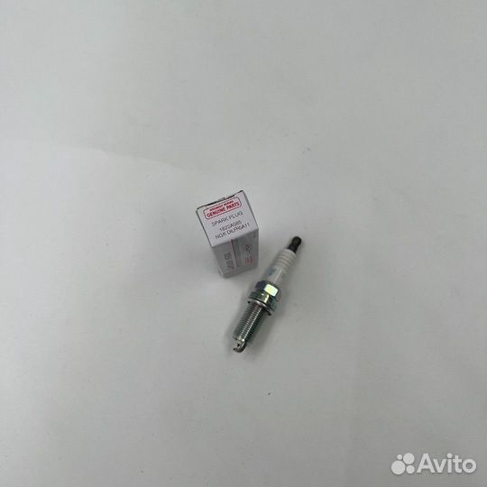 Свеча зажигания Mitsubishi