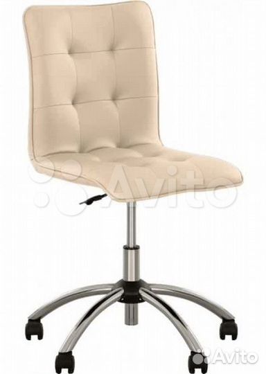 Компьютерное кресло