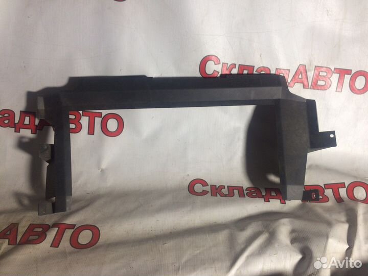 Renault Logan 1 Дефлектор радиатора