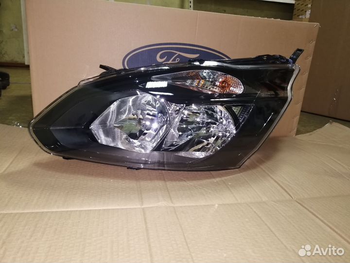 Фара Ford Transit Tourneo Custom 2012- 1866476