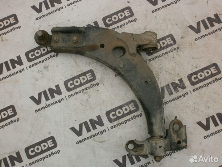 Рычаг передней подвески левый Киа Спектра