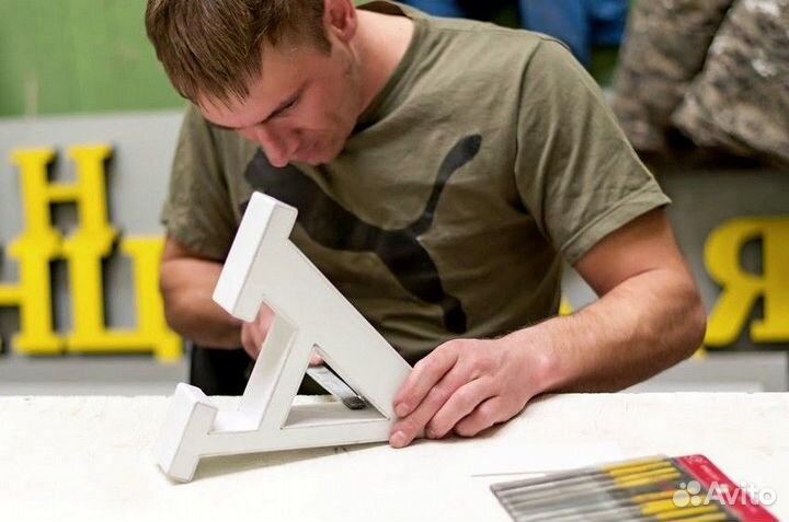 Макетчик в рекламно-производственнаю компанию