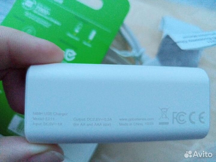 Зарядное устройство новое аа/ааа 18650