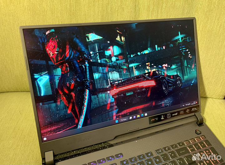 Asus ROG G17 ryzen 7 6800H 2K 240HZ