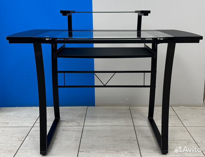 Стол в стиле лофт