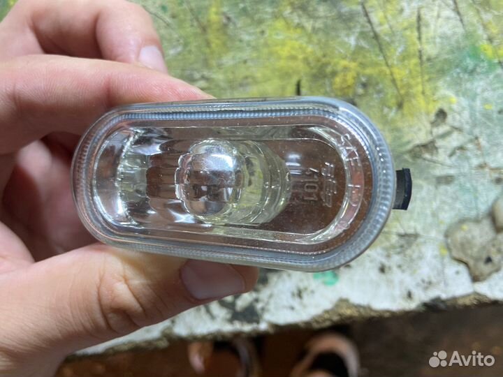 Повторитель поворотов в крыло Volkswagen