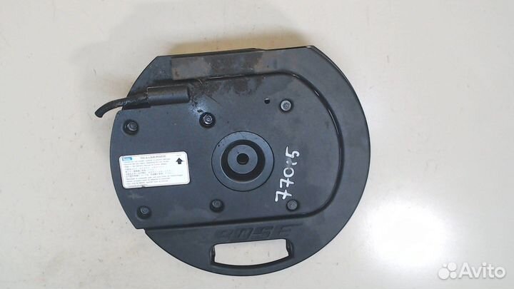 Сабвуфер Nissan Qashqai, 2011