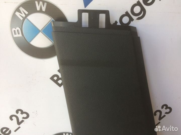 BMW F10 Накладка стойки левая с Японии