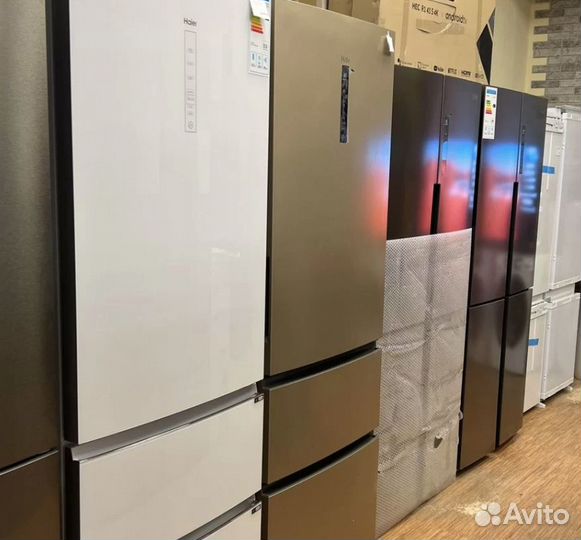 Новый Холодильник-морозильник Haier A4F742CGG