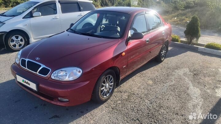 Daewoo Lanos, 2002