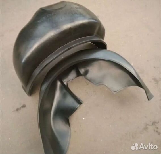 Подкрылки на Фольцваген Пассат