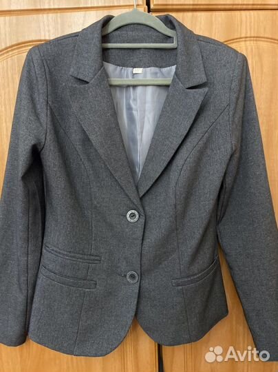 Школьная форма для девочки серая 152