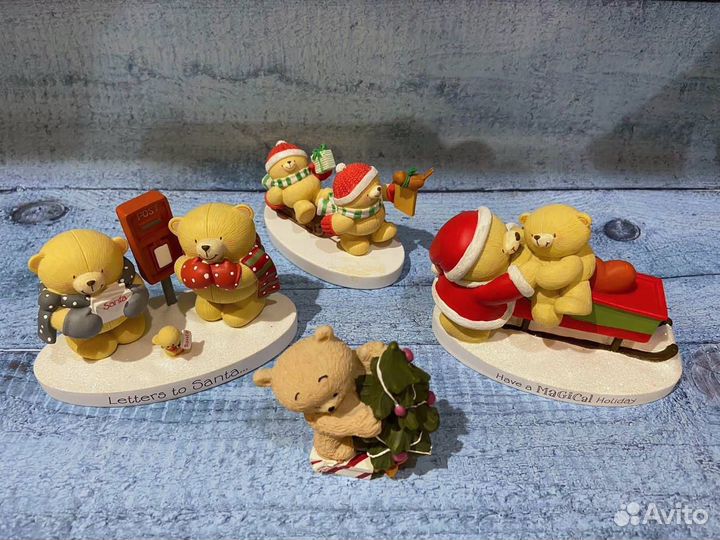 Статуэтки медвежат Hallmark (4 шт)