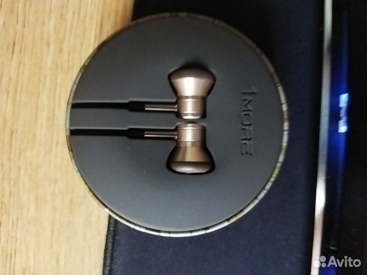 Наушники 1More