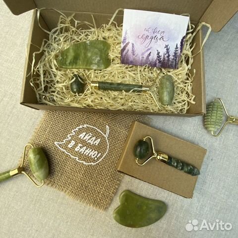 Гуаша и нефритовый роллер - подарки