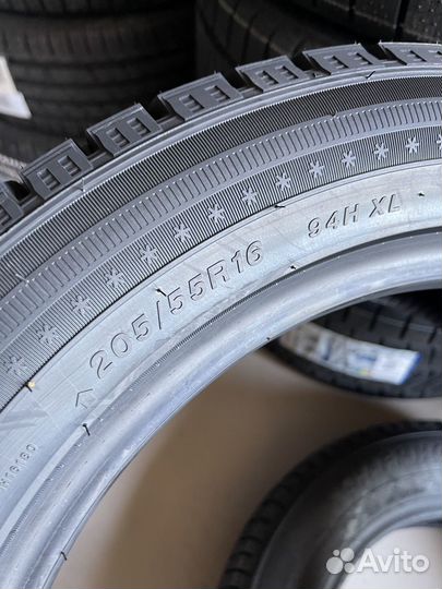 Sailun Ice Blazer Arctic 205/55 R16 94H