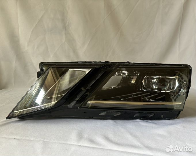 Фара правая левая Skoda Octavia A7 Full Led