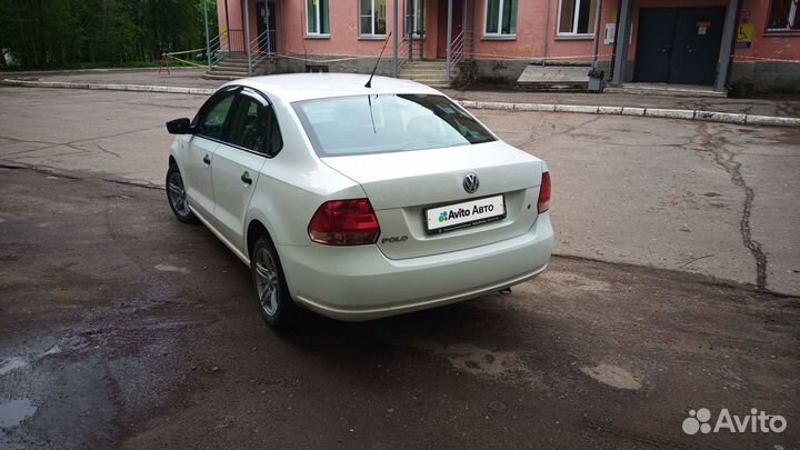 Volkswagen Polo 1.6 МТ, 2012, 107 274 км