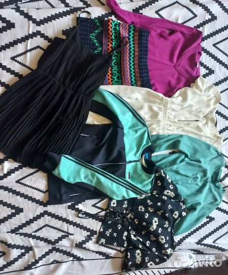 Одежда женская пакетом 40-42