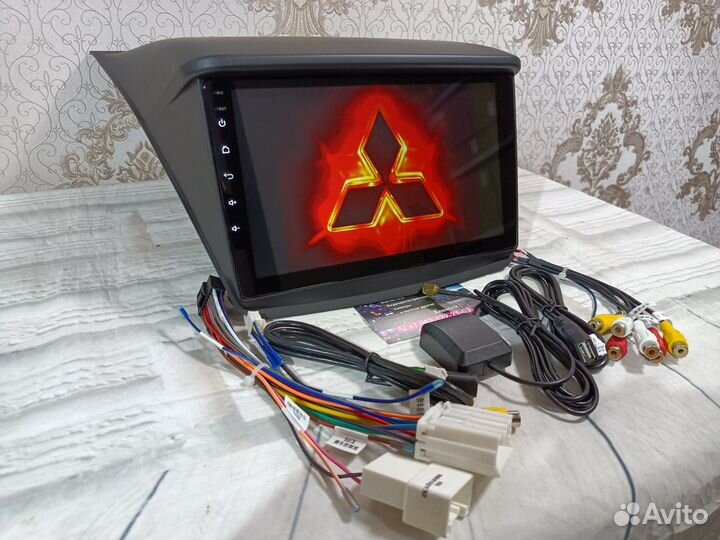 Магнитола Mitsubishi Pajero sport L200 андроид