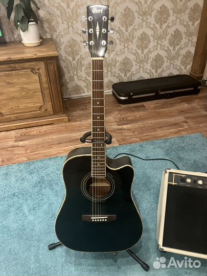 Комбоусилитель и гитара