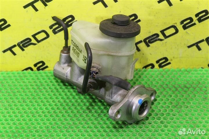 Главный тормозной цилиндр Toyota Corolla AE110