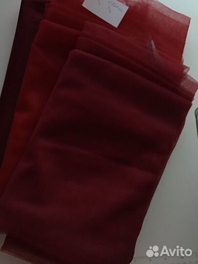 Отрезы фатина бордового цвета