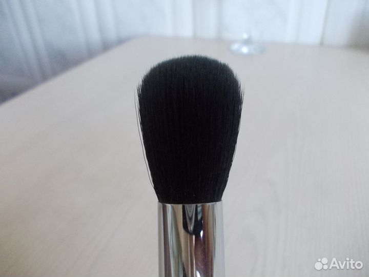Кисть Sigma Small Contour Brush (F05 )