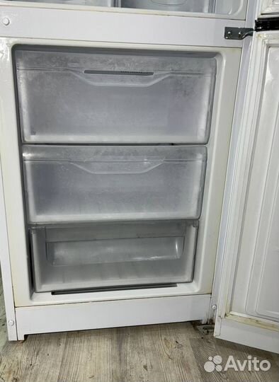 Холодильник indesit no frost