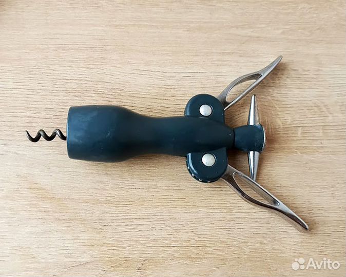 Открывалка, штопор для вина, консервный нож