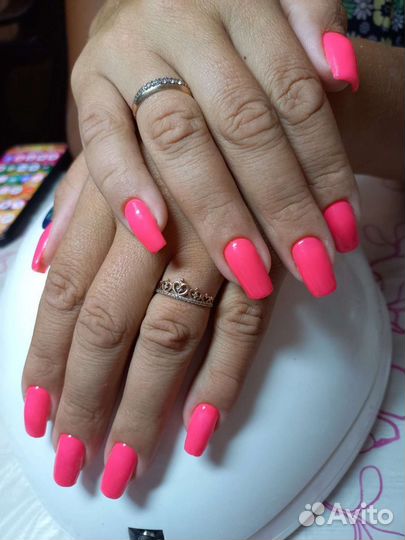 Маникюр, гель-лак, наращивание ногтей